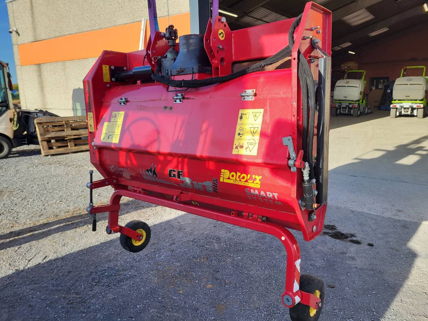 Broyeur à fléaux / Tondeuse débroussailleuse Gianni Ferrari GF 3X1 PLUS SYSTEM