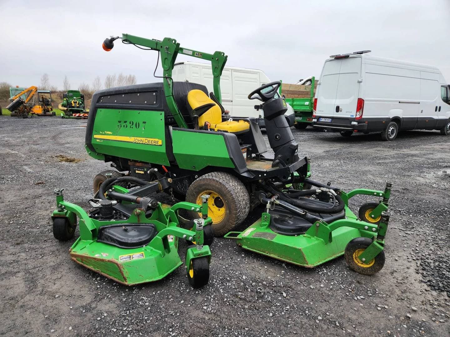 Tondeuse autoportée John Deere 1600 WAM